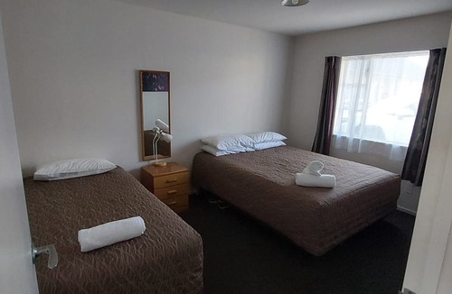Hokitika Hotel | Fitzherbert Court Motel