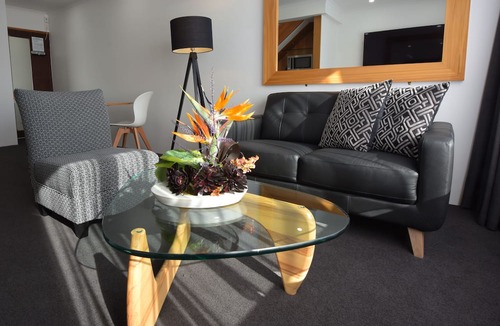 New Plymouth Hotel | Plymouth International