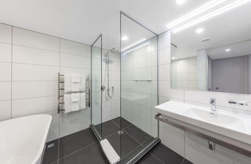 Wellington Hotel | James Cook Hotel Grand Chancellor