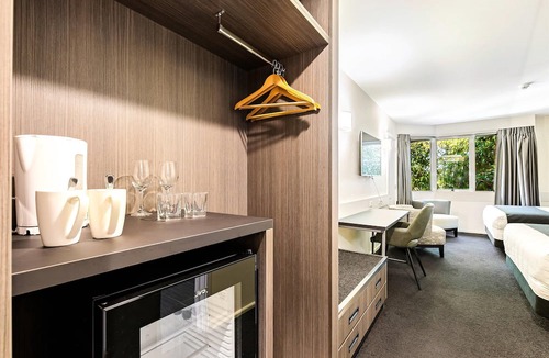 Papanui Hotel | Hotel Elms Christchurch, an Ascend Collection Hotel
