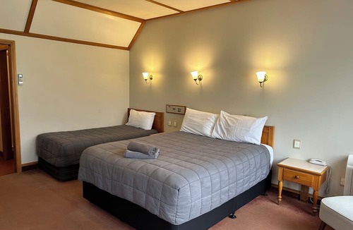 Solway Hotel | Masterton Motor Lodge