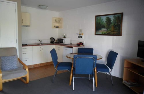 Kaitaia Hotel | Loredo Motel