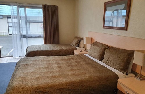 Hamilton North Hotel | Abbots Hamilton - Hotel and Conference Centre