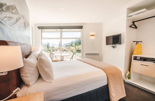 Queenstown City Centre Hotel | Blue Peaks Lodge