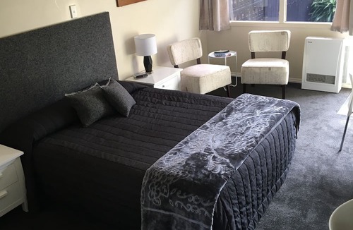 Hawera Hotel | Mount View Motel