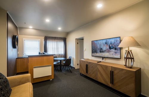 Greymouth Hotel | The Ashley Hotel