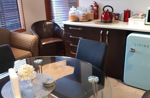 Harewood Bed & Breakfast | Maples on Harewood