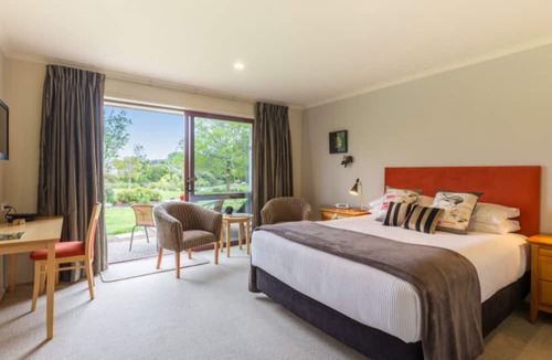 Mapua Bed & Breakfast | Accent House Boutique Bed & Breakfast