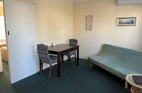 Hamilton North Hotel | Classic Motel