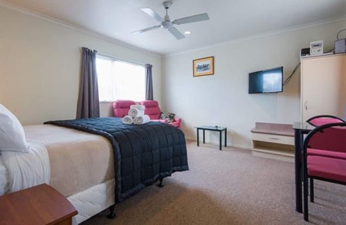 Hamilton North Hotel | Hamilton Settlers Motor Lodge