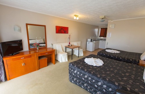 Fenton Street Hotel | Gateway International Motel