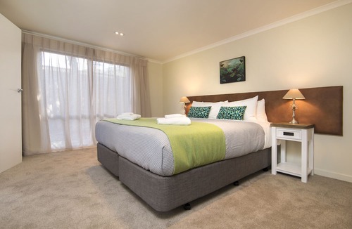 Endeavour Inlet Cabin | Furneaux Lodge