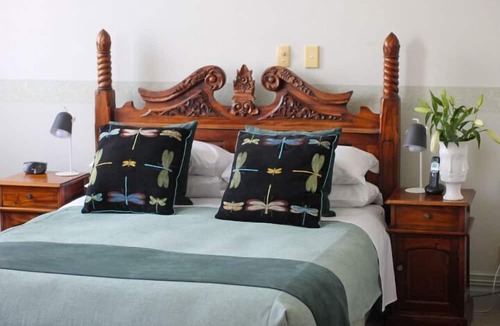 Whanganui Hotel | The Rutland Arms Inn