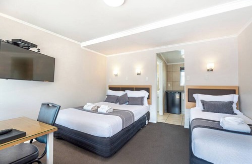 Gisborne Hotel | Travellers Inn Motel