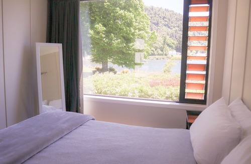 Tokaanu Hotel | Braxmere