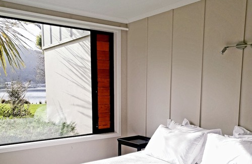Tokaanu Hotel | Braxmere