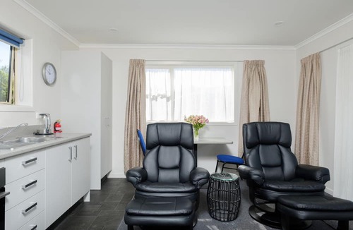 Gore Hotel | Esplanade Motels