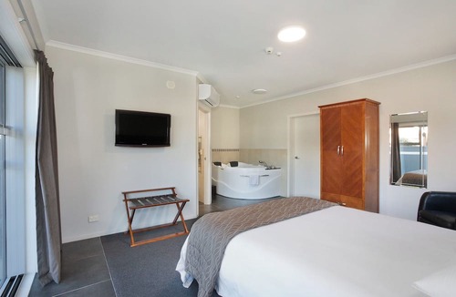 Palmerston North Hotel | City Corporate Motor Inn
