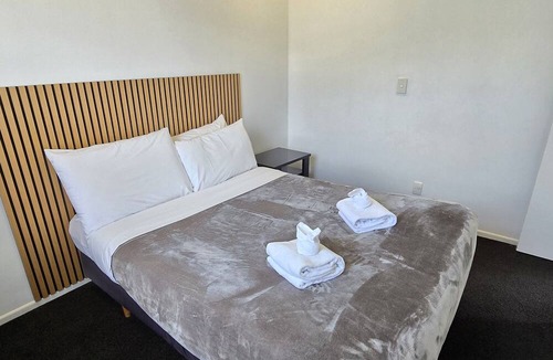 Lower Hutt Hotel | Motel 22