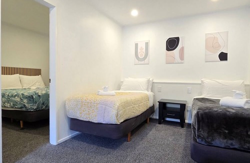 Lower Hutt Hotel | Motel 22