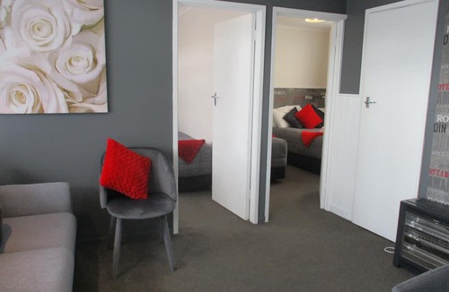 Picton Hotel | High Street Living Motel