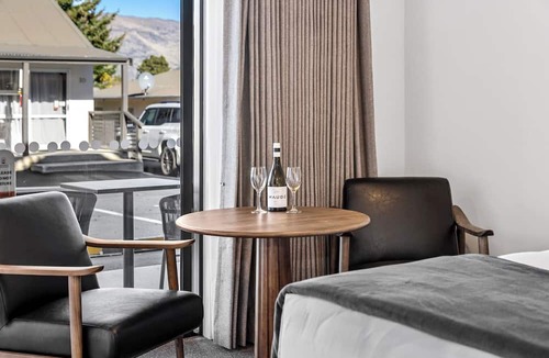 Wanaka Hotel | Archway Motel & Chalets