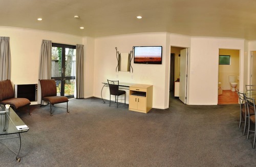 Palmerston North Hotel | Chancellor Motor Lodge & Conference Centre
