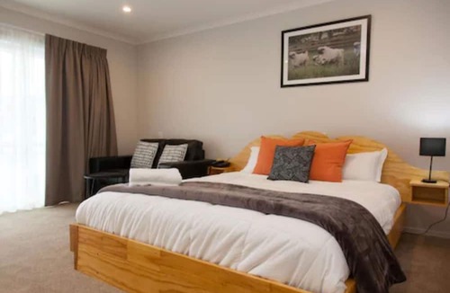 Otorohanga Hotel | Otorohanga & Waitomo Motels