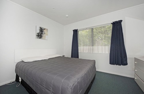 Lower Hutt Hotel | Camellia Court Motel