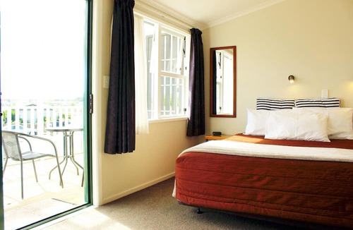 Whanganui Hotel | Te Awa Motel