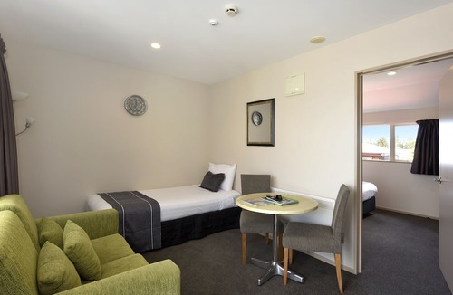 Blenheim Hotel | 171 On High Motel