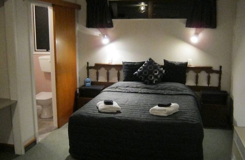 Timaru Apartment | Blue Dolphin Motel