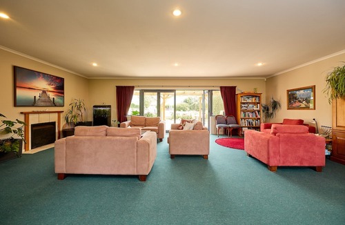 Hapuku Bed & Breakfast | Awatea Country B&B