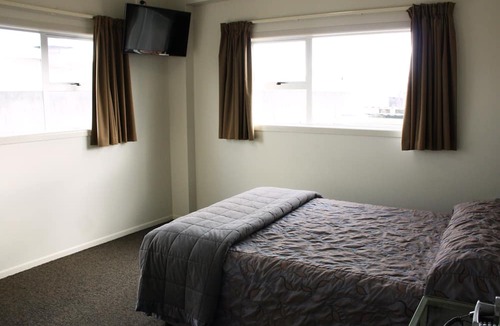 Hawera Hotel | Hawera Central Motor Lodge