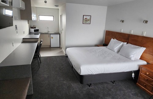 Hamilton North Hotel | Auto Lodge Motel