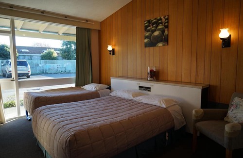 Upper Riccarton Hotel | Tui Lodge Motel
