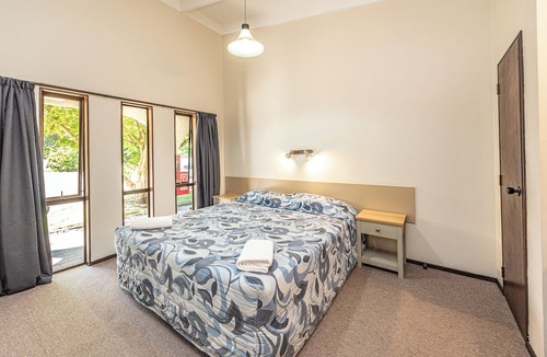 Whanganui Hotel | Riverside Motel