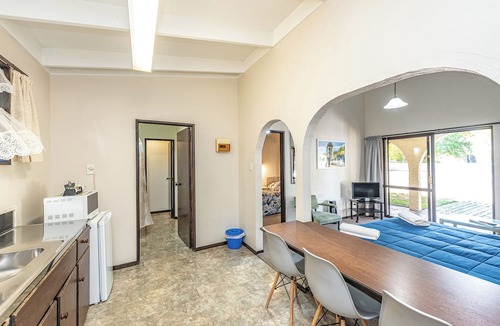 Whanganui Hotel | Riverside Motel