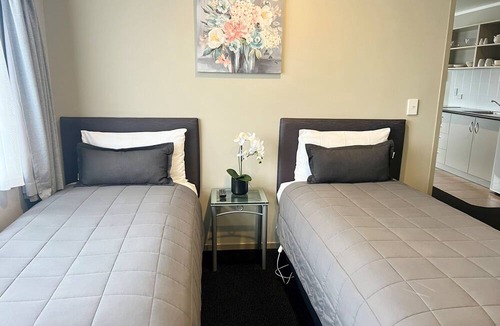 Taupo Hotel | Ashbrook Motel Taupo