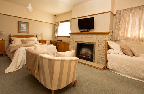 Hanmer Springs Bed & Breakfast | Cheltenham House