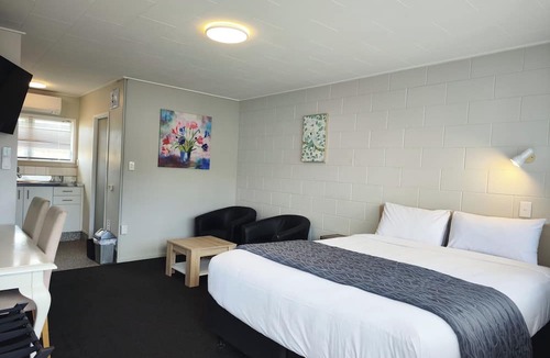 Whangarei Hotel | Continental Motel