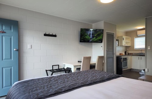 Whangarei Hotel | Continental Motel