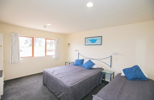 Albany Hotel | Albany Executive Motor Inn