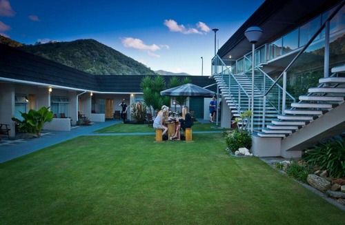 Picton Hotel | Picton Accommodation Gateway Motel