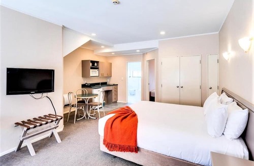 Hastings Hotel | Cumberland Court Motel