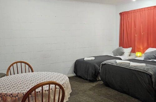 Te Awamutu Hotel | Park Lodge Motel