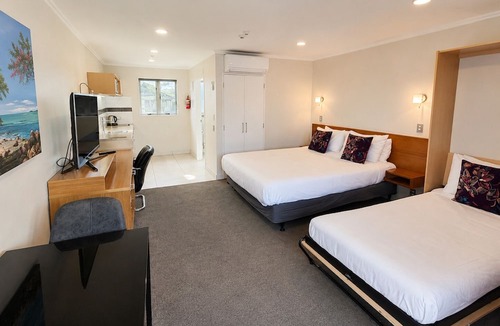 Petone Hotel | Avana Suites