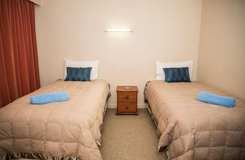 Te Anau Hotel | Alpenhorn Motel