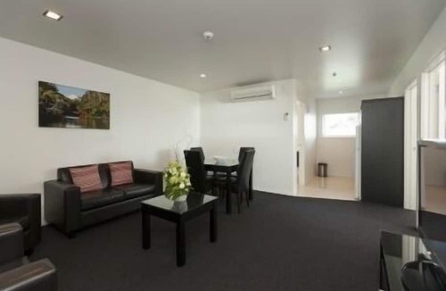 New Plymouth CBD Hotel | The Dawson Motel