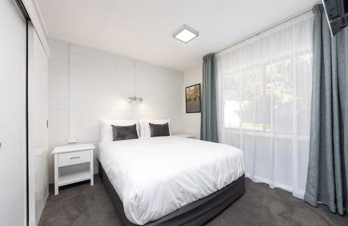 Greenlane - Ellerslie Hotel | Epsom Motel